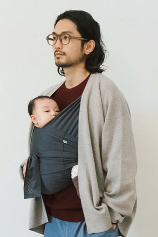 コニー抱っこ紐FLEX AirMesh™(サイズ調節可能 / ヘッドサポート付き)