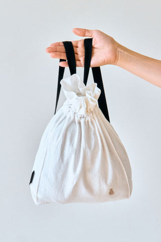 コニー抱っこ紐FLEX AirMesh™(サイズ調節可能 / ヘッドサポート付き)