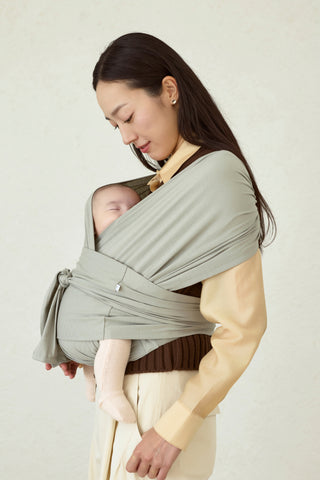 コニー抱っこ紐FLEX SoftBreeze™(サイズ調節可能 / ヘッドサポート付き 旧:Elastech™)