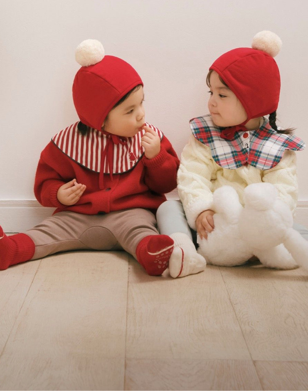 コニー | Konny | 抱っこ紐からスタイ・ベビー服まで