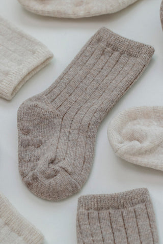 【8/26(水) お昼12時販売予定】[26FW] Easy-fit ベーシックソックス 4P(OATMEAL, TAUPE, BROWN, CHARCOAL)