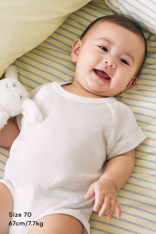 Newborn コットンメッシュボディスーツ