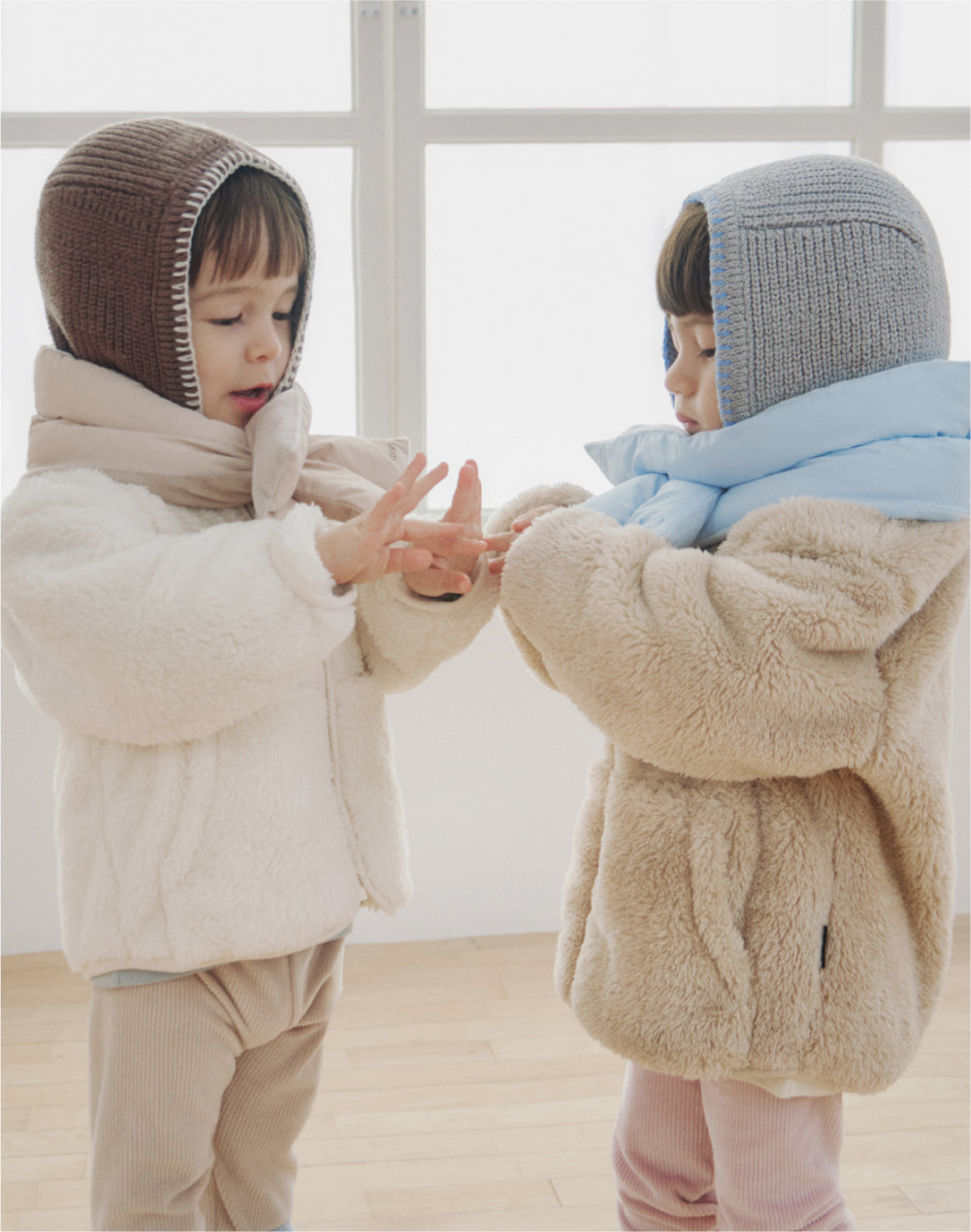 コニー | Konny | 抱っこ紐からスタイ・ベビー服まで